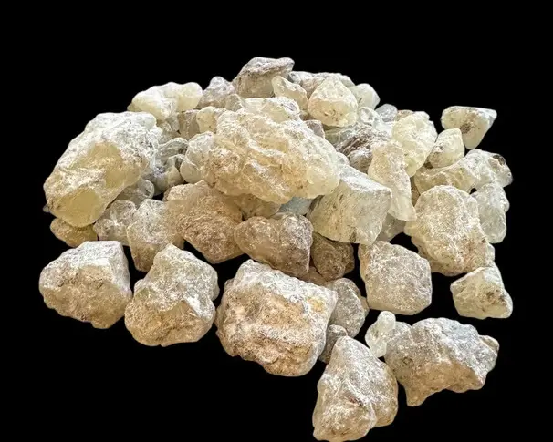 Premium Gum Damar AC standard grade lumps for industrial varnish and paint manufacturing
